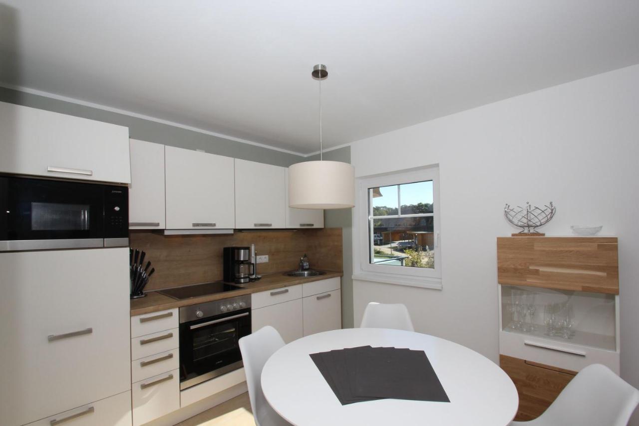 Strandnahe Fewo Mit Balkon, Gratis Nutzung Vom Ahoi Erlebnisbad Und Sauna In Sellin - Rex Rugia Fewo 13-7 Lobbe Exteriér fotografie